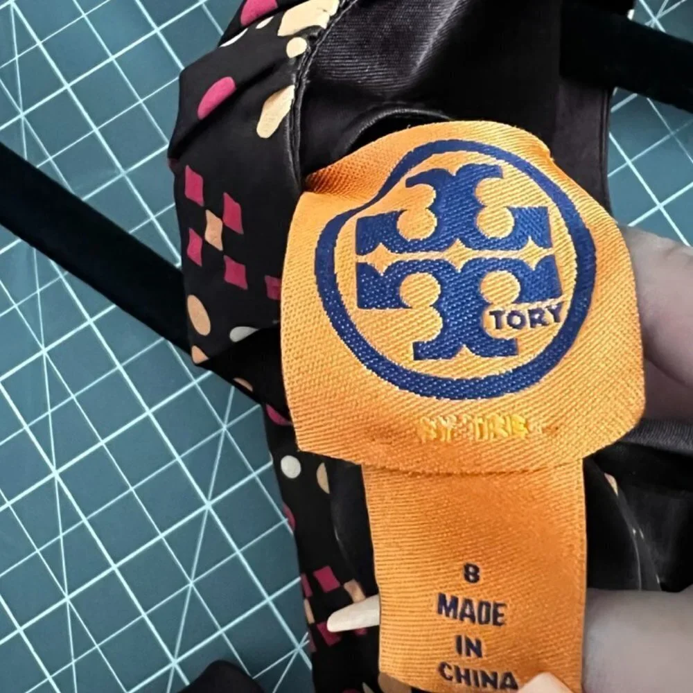 Tory Burch 100% silk tank top